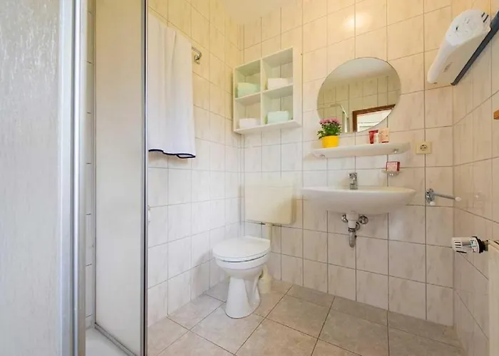 Holiday home Ferienpark Am Darss - Ferienhaus 7 *